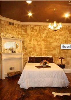 Grace Manor
